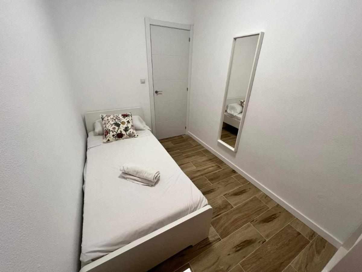 Apartamenticos Libertad I 사라고사 외부 사진